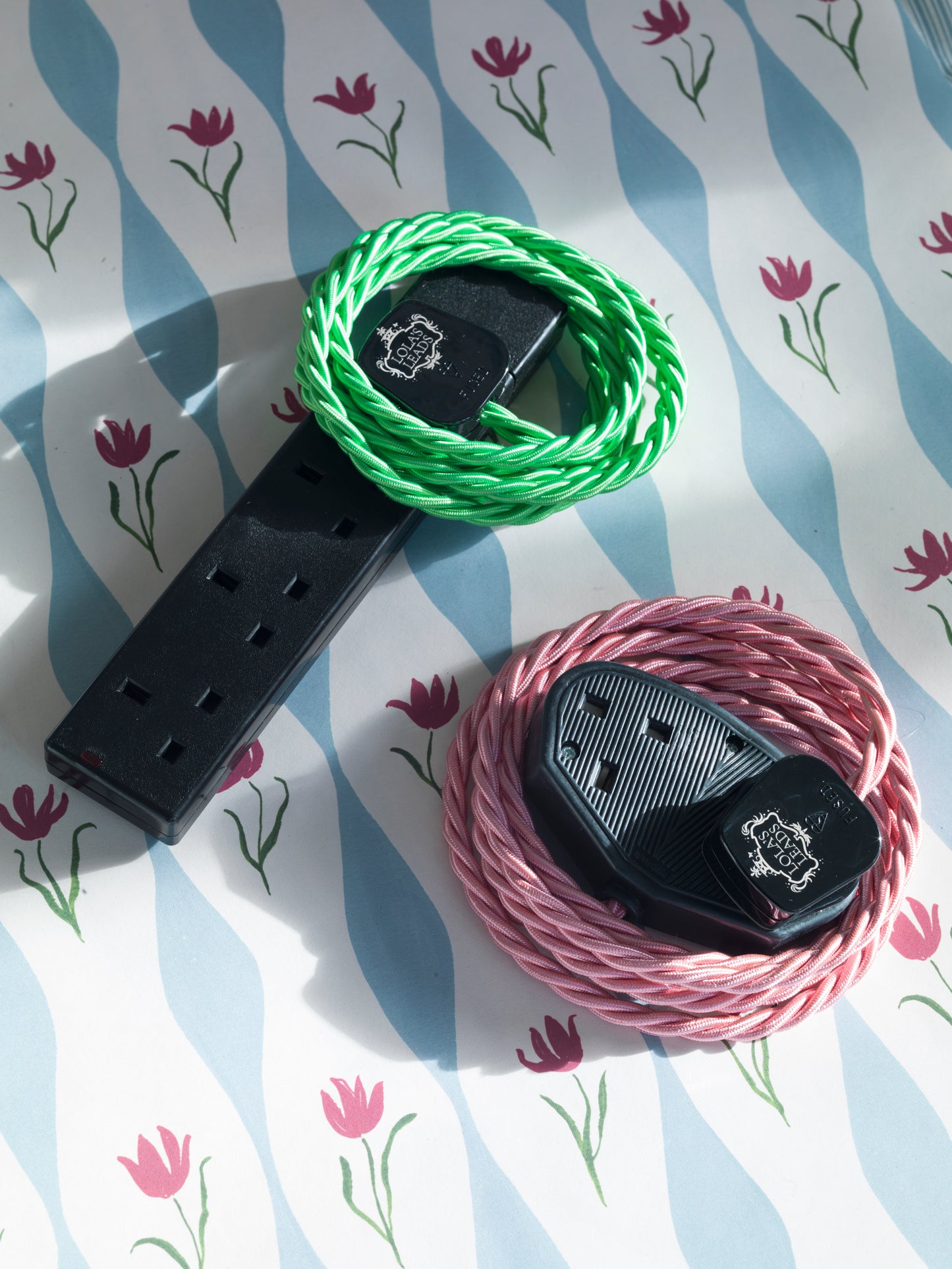 Lola's Leads, Two Meter Parakeet Lead