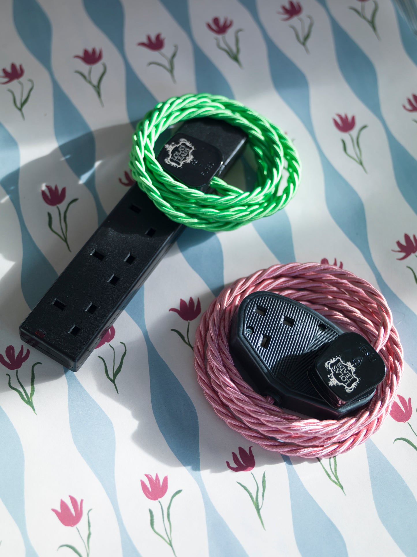 Lola's Leads, Two Meter Parakeet Lead