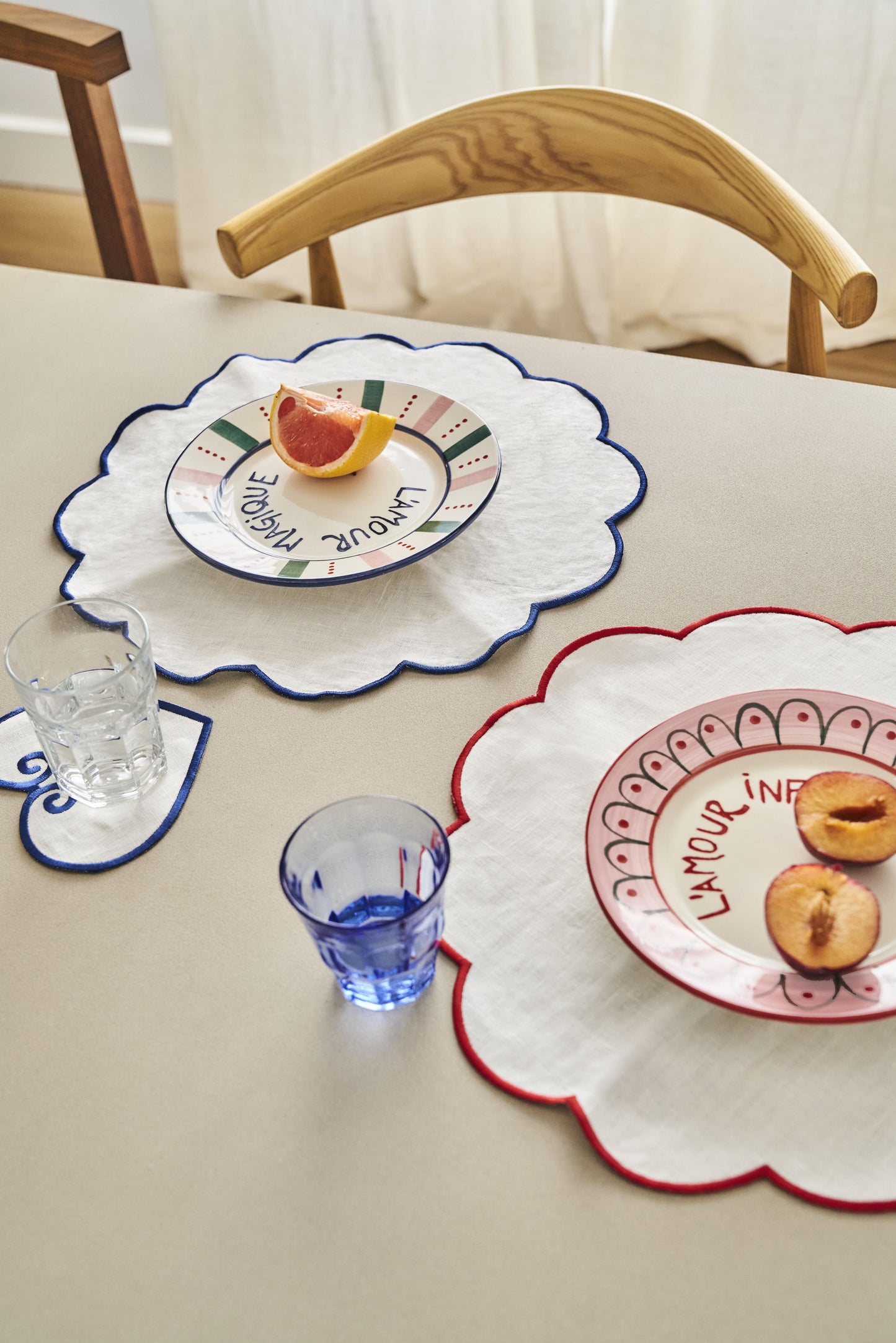 Actos L'amour fou' Desert Plate