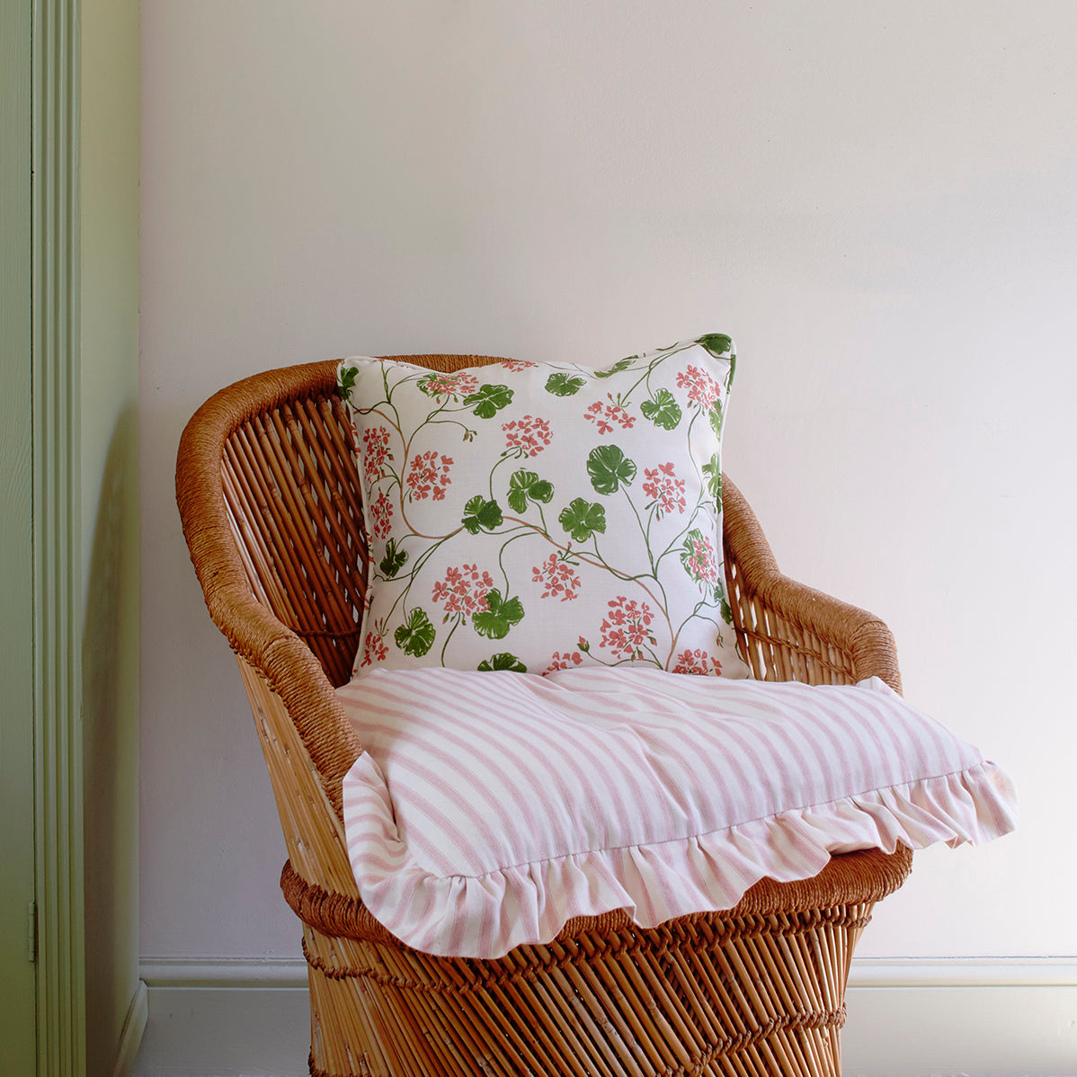 Sophie Harpley, 'Geraniums' linen piped cushion)'