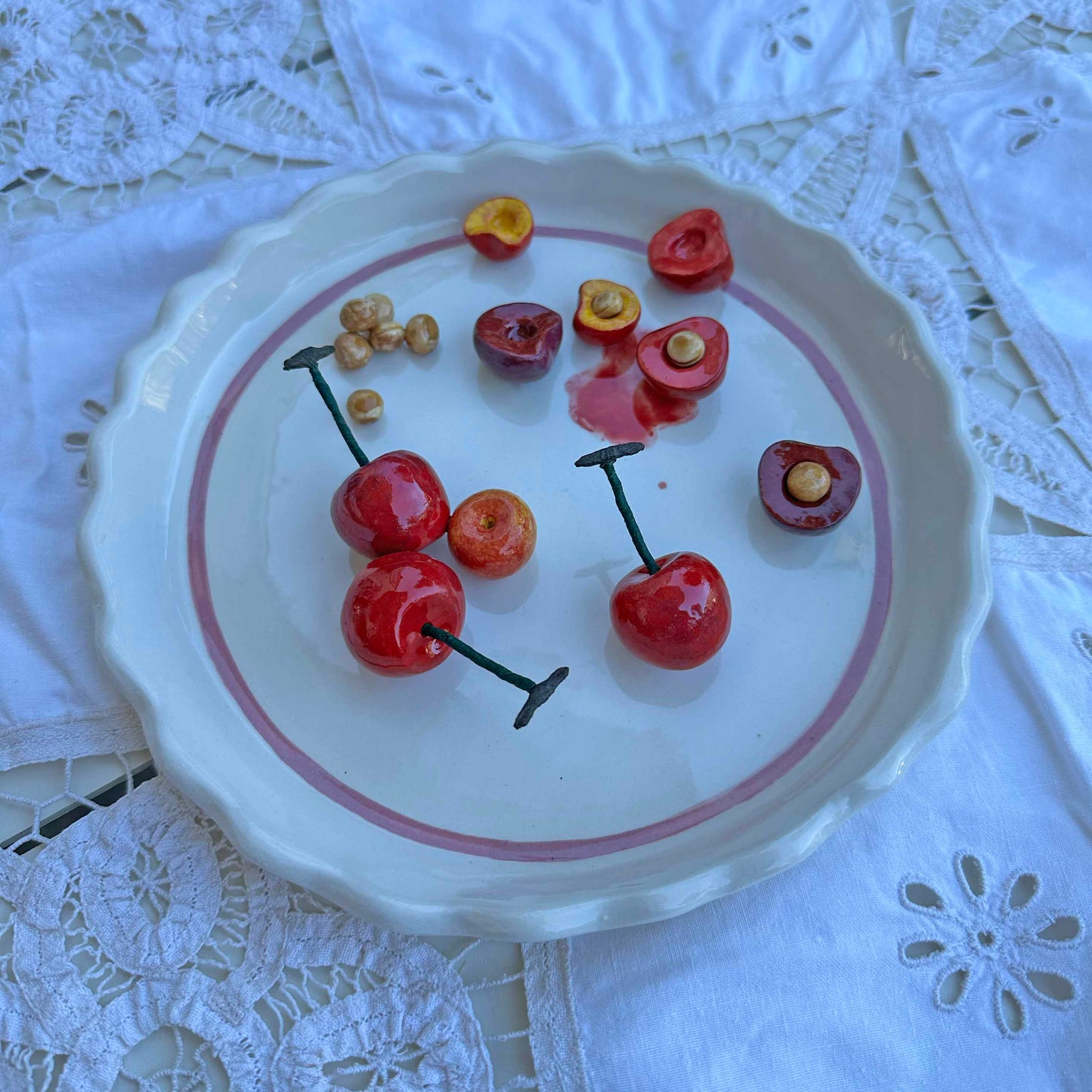Minnie Mae-Stott, Cherry Plate