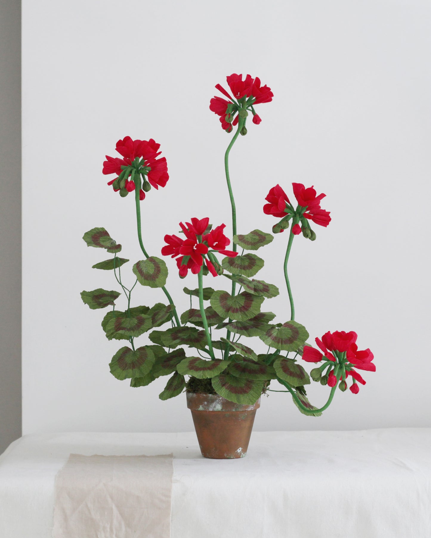 Blooms by Beam Large Crimson Paper Flower Geranium