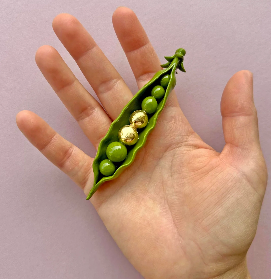 Minnie Mae-Stott, 'Two Gold Peas in a Pod 2.0'