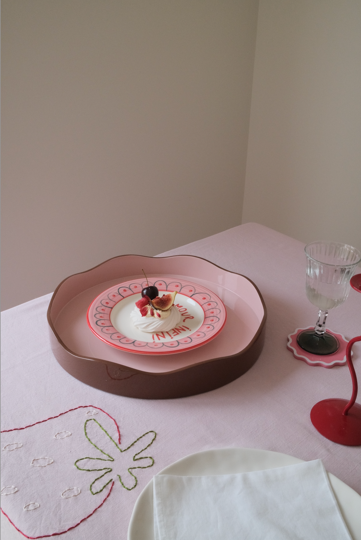 The Allegra Round Wiggle Tray in Pink and Brown