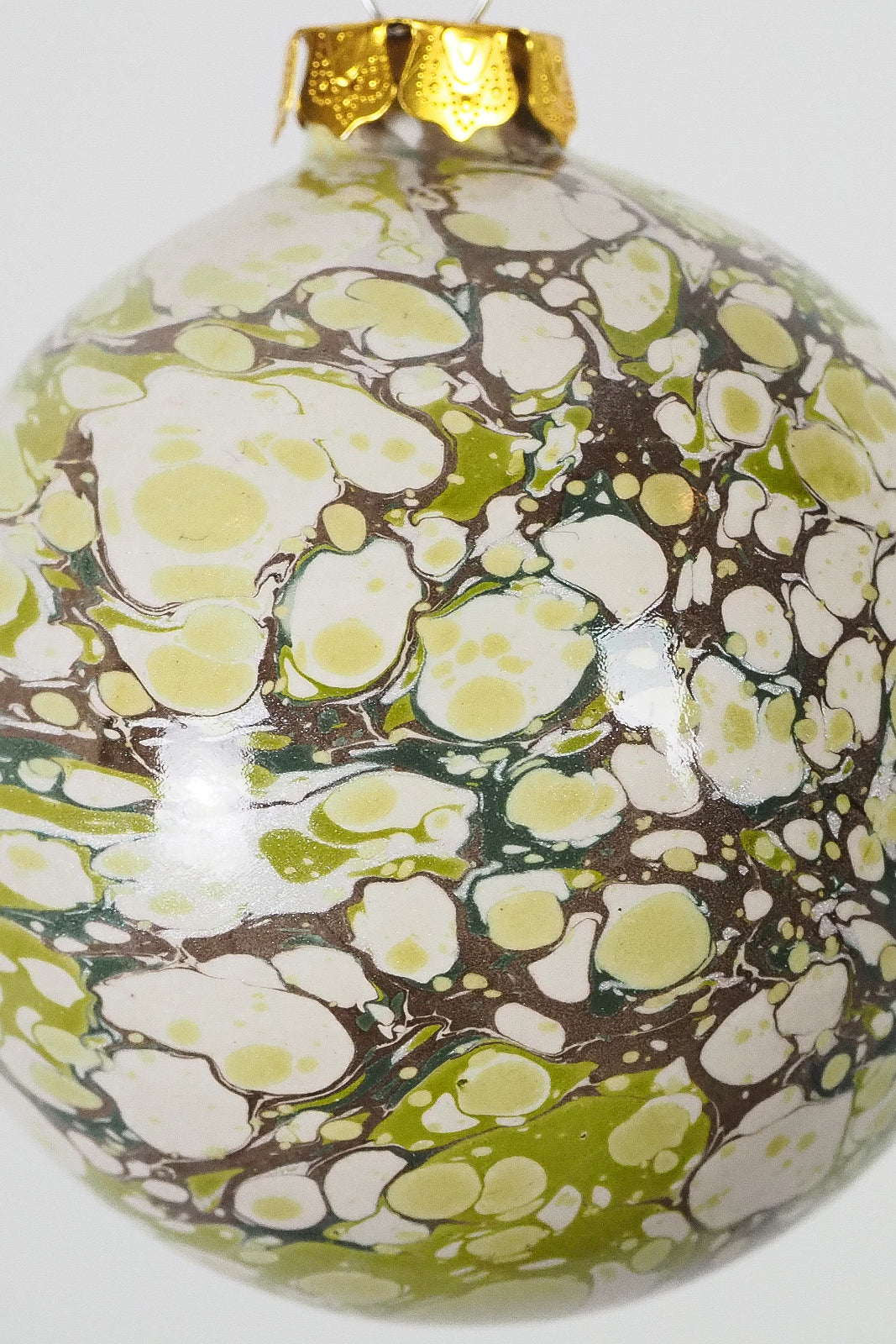 Wildmore Hand Marbled Large Moss Bauble