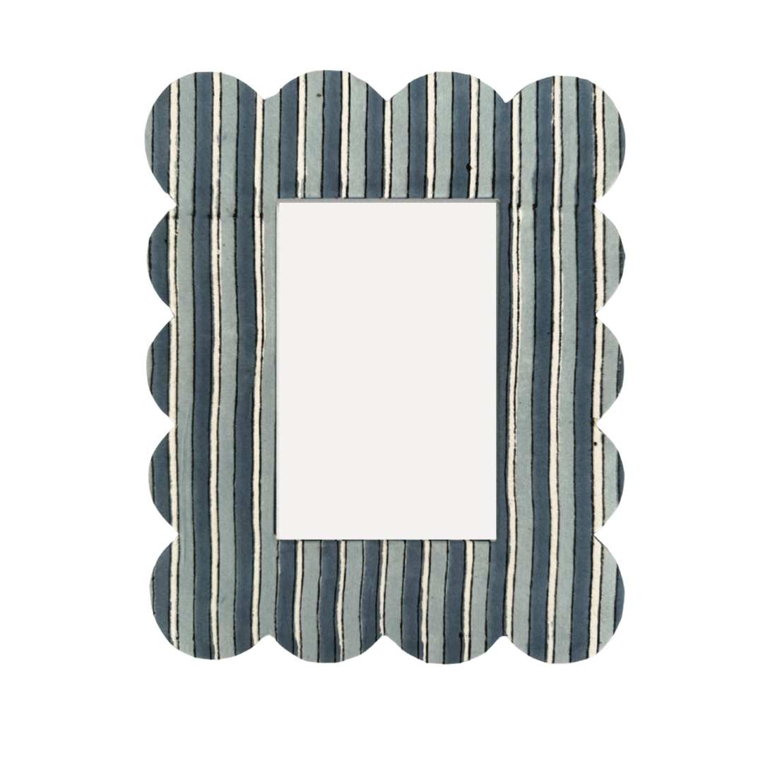 Scalloped Blue Stripe Frame