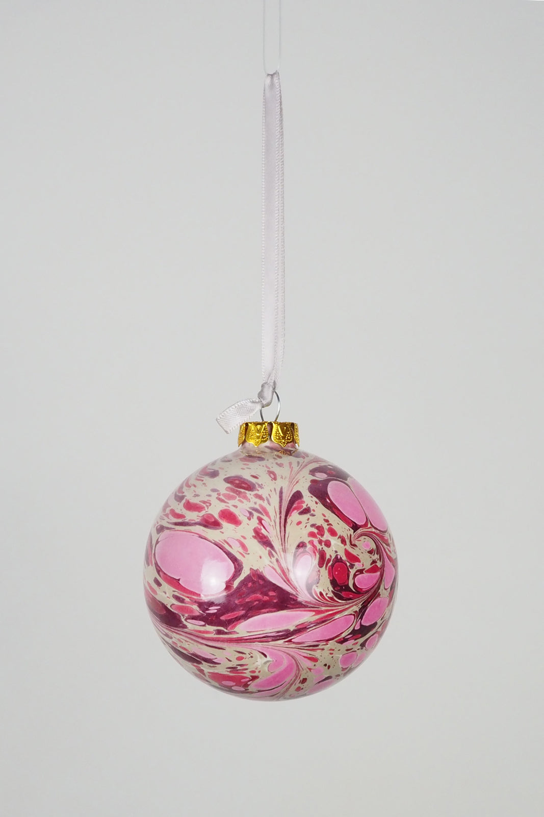 Wildmore Hand Marbled Large Berry Bauble