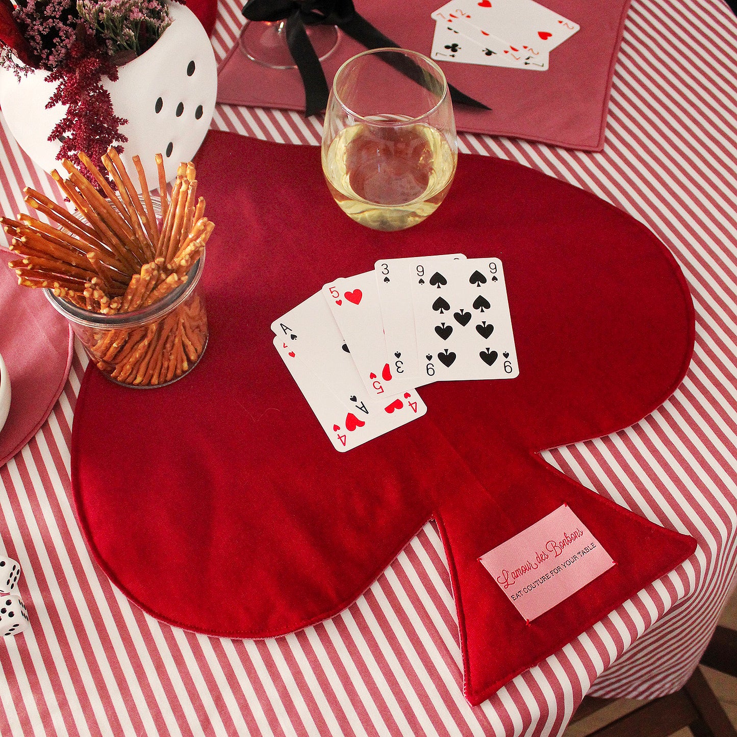 L'amour des Bonbons 'Queen of Hearts Placemat Set of Four'