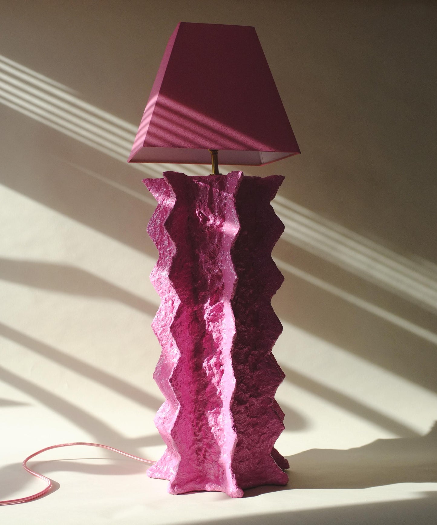 Pulp Sculptuur, 'Pink Tower Lamp'