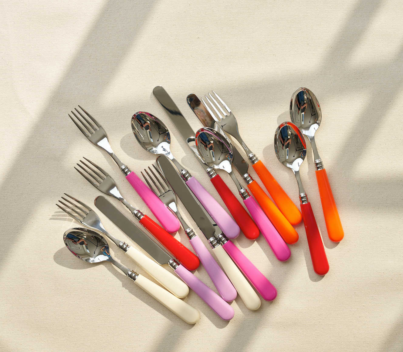 Violet Cutlery in Stainless Steel