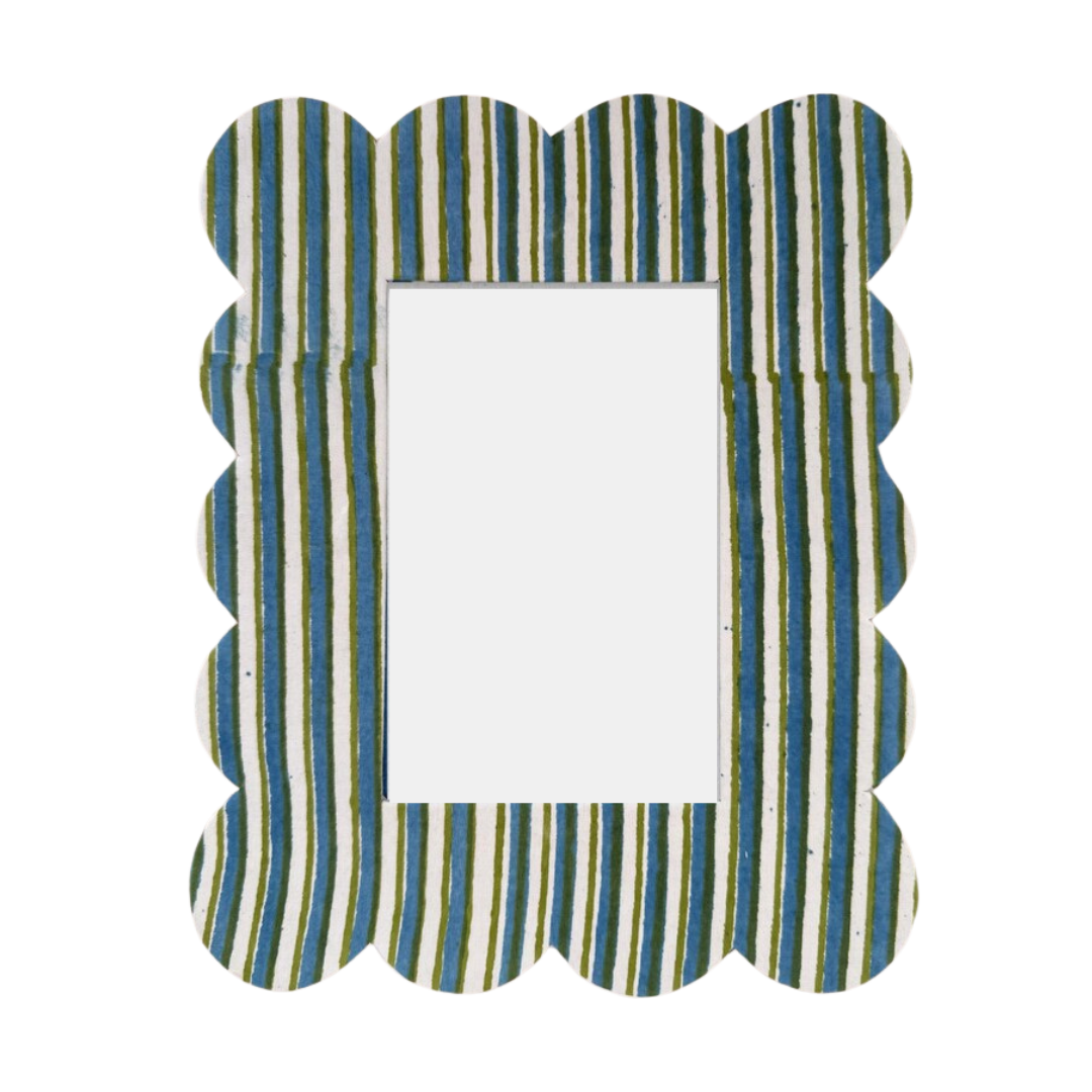 Scalloped Green Stripe Frame