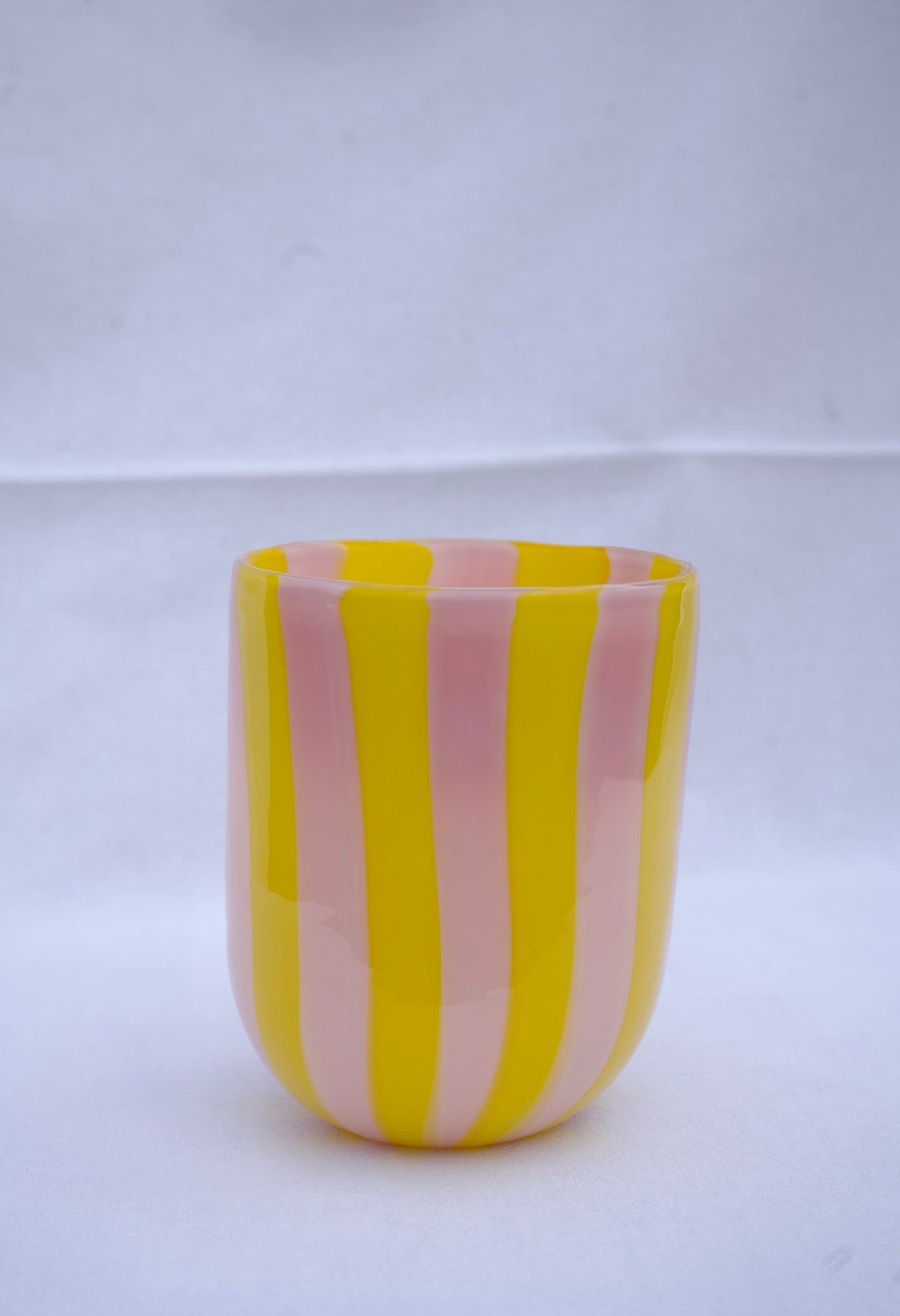 The Maxi Tumbler in Yellow and Pink