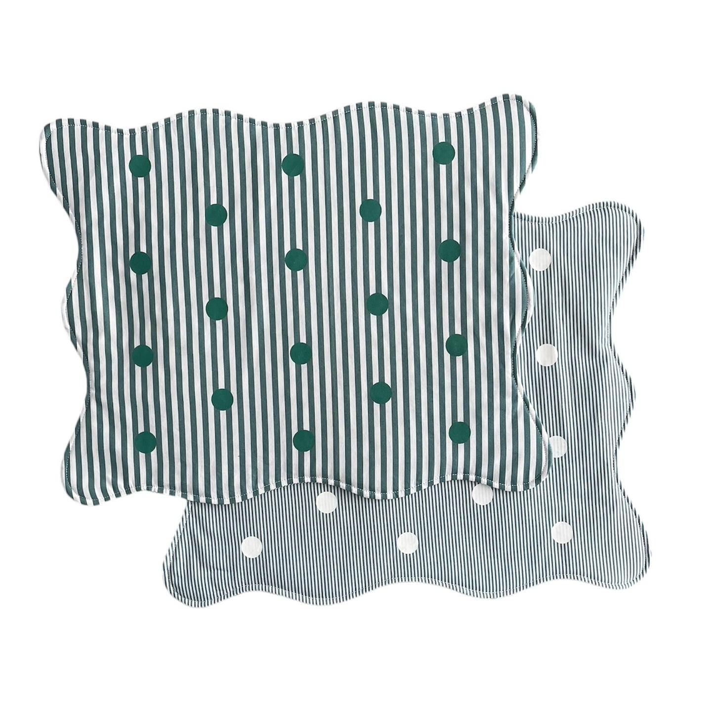 L'Amour des Bonbons, Neige Magique scallop placemat