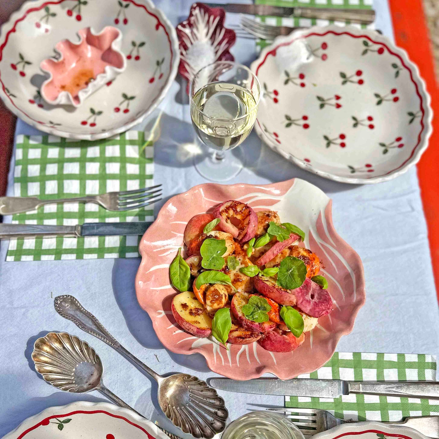 Minnie Mae-Stott, Pink Radicchio Lead Serving Bowl Pink