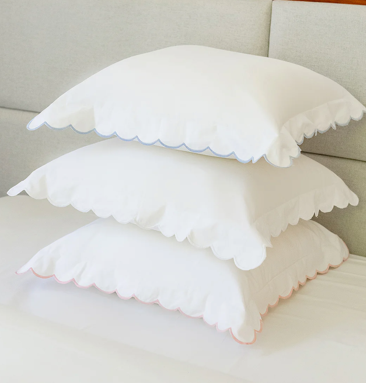 Pink Scalloped Duvet Cover and Pillow Case Set