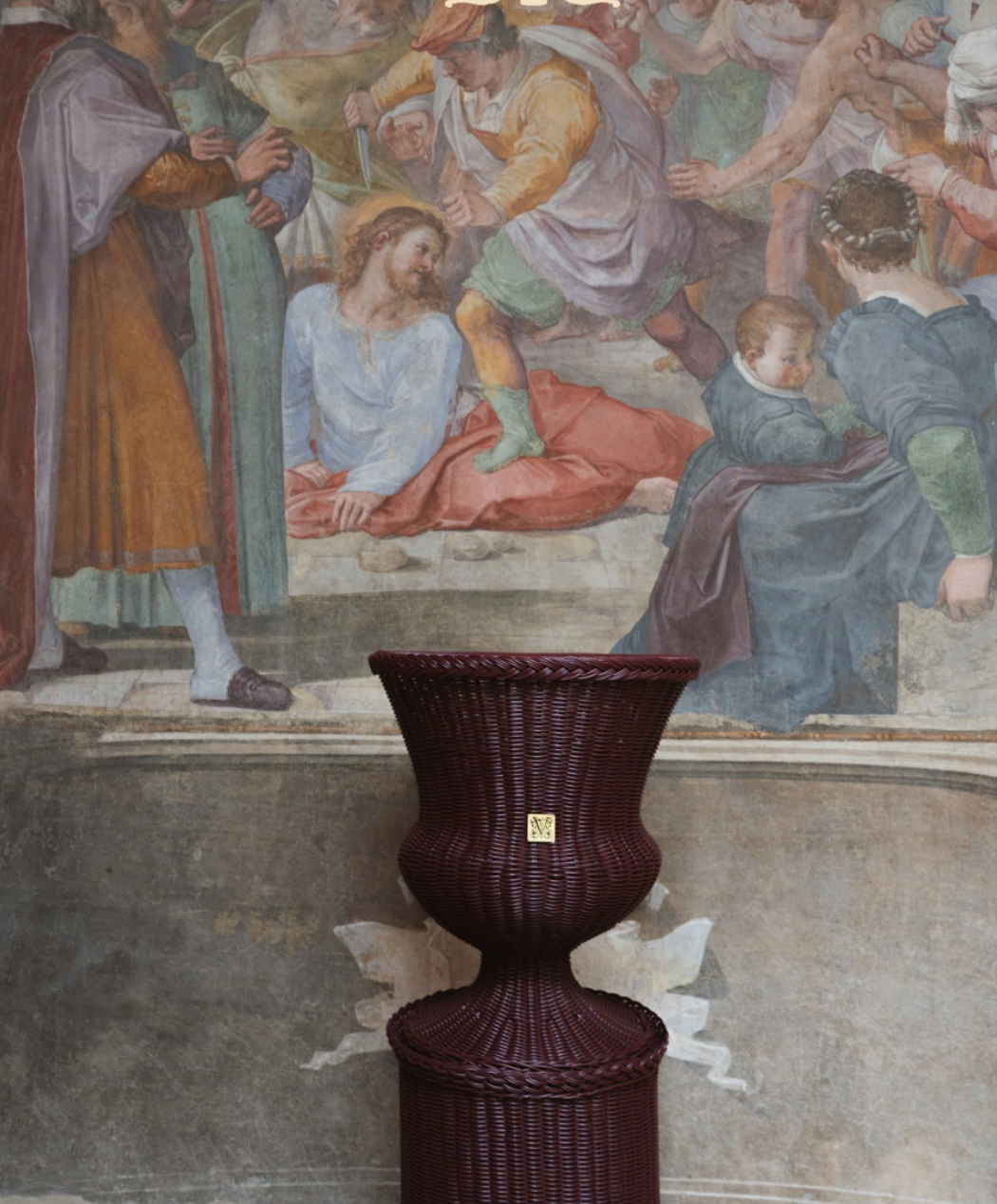 Vasevoll, Vase and Pedestal in Burgundy