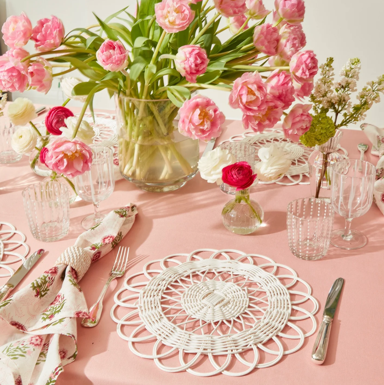 Voi Collective, Sofia Pale Pink Tablecloth