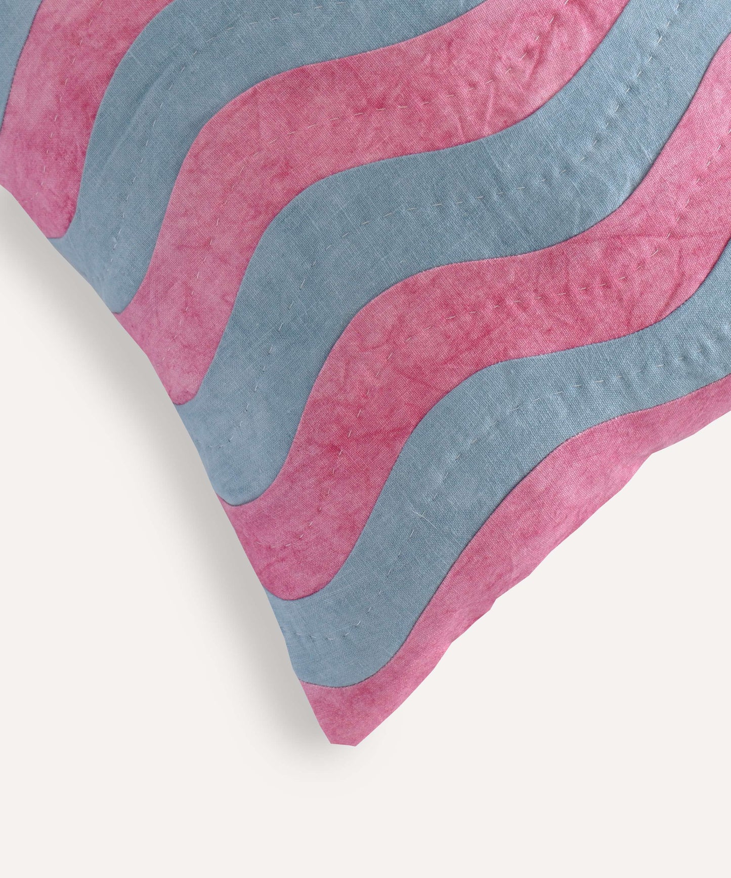 Eldorado, Waves Cushion in Blue and Pink