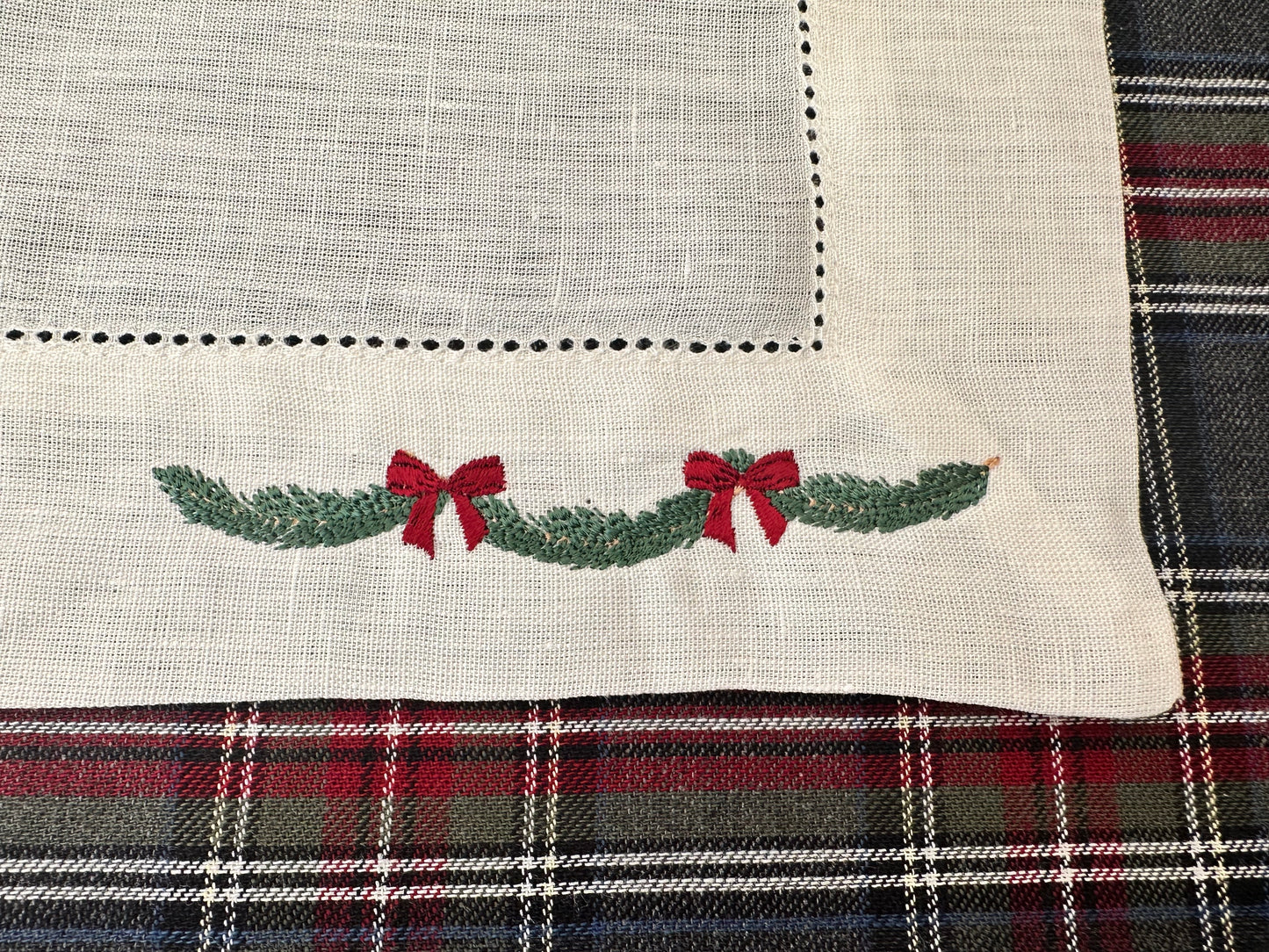 Petit Menage, Linen Jingle Bells Christmas Placemat